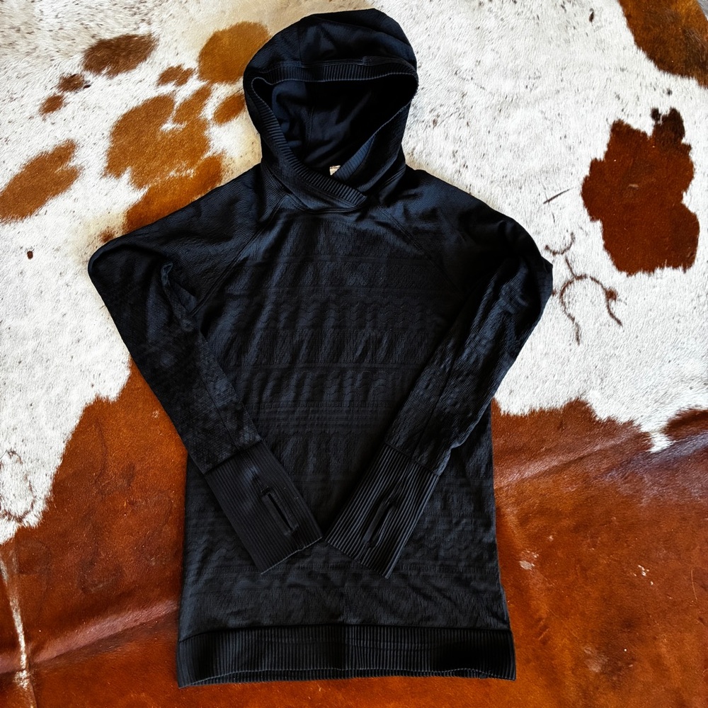 Women’s Lululemon Rest Less Textured Hoodie Black Thumbholes Size 10 EUC - Picture 8 of 9